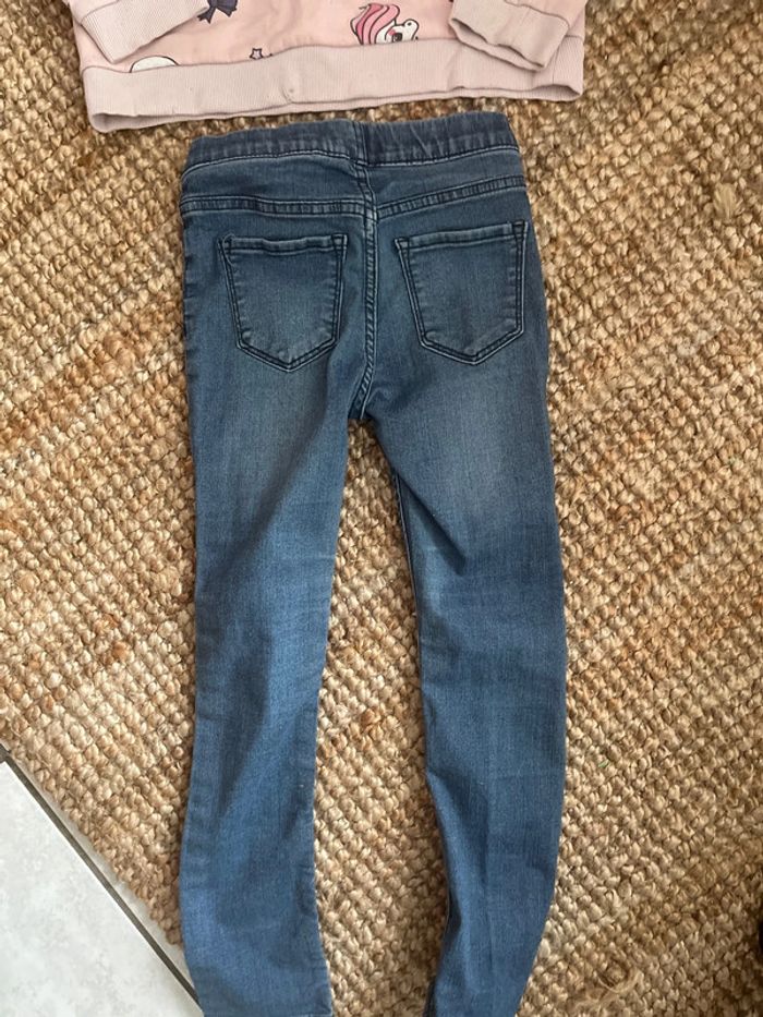 Ensemble h&m 6/7 ans - photo numéro 4