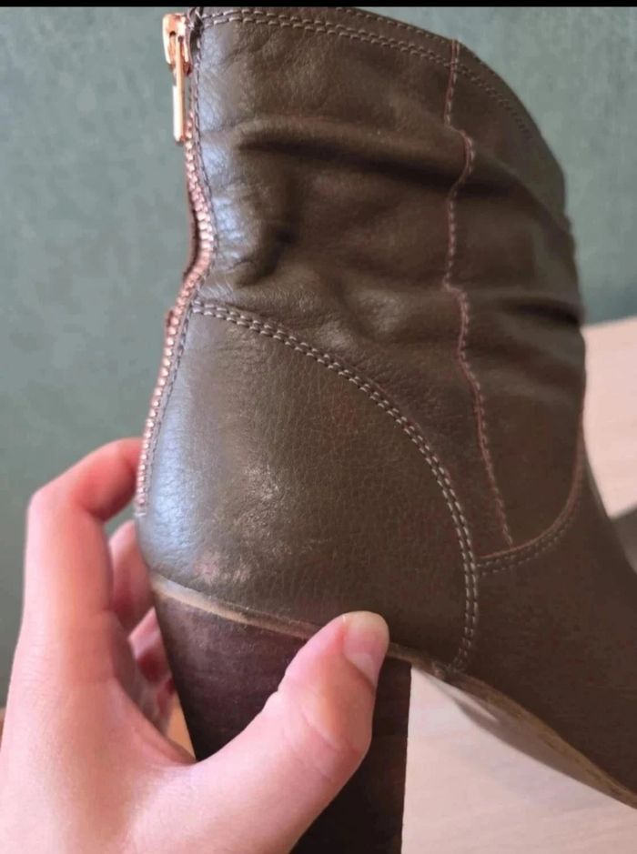 Bottines a talons en cuir excellent taille 40 - photo numéro 5