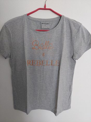 Tee shirt chache-cache