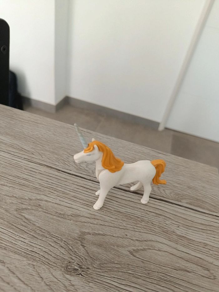 Licorne playmobil unicorn - photo numéro 3