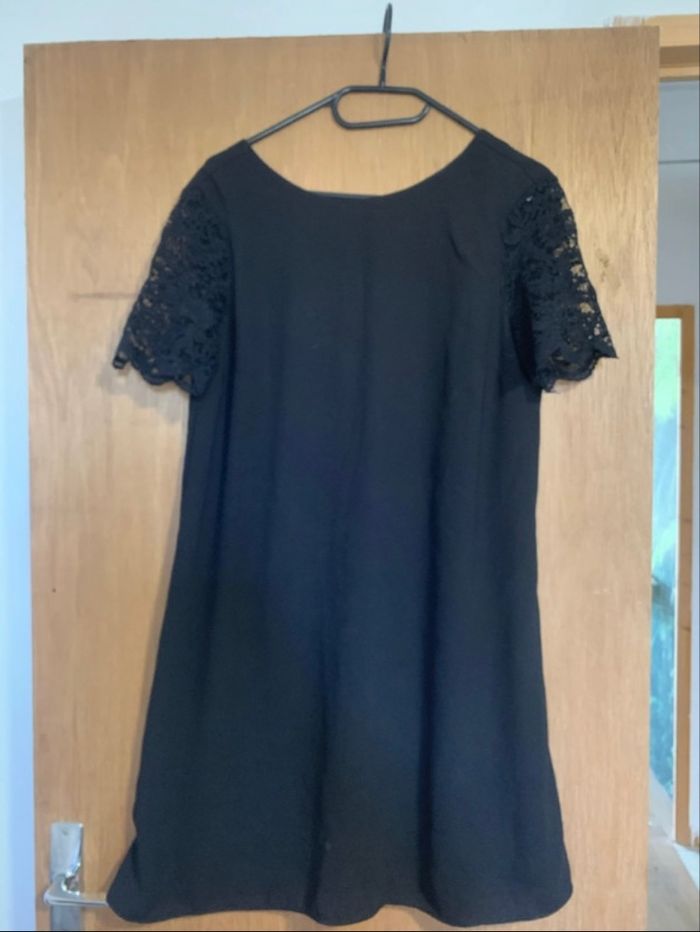 Petite robe noir Etam