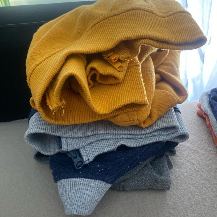 Lot vêtements garçon 5/6 ans - photo numéro 2