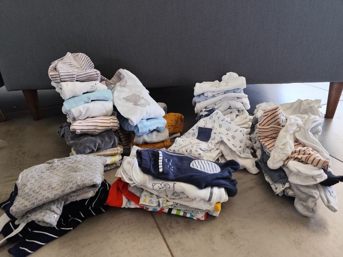 Vêtements bébé 1 mois