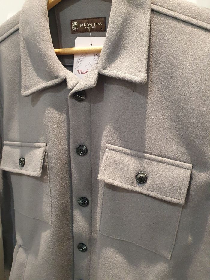 Surchemise grise Los Angeles Taille M (taille petit) - photo numéro 2