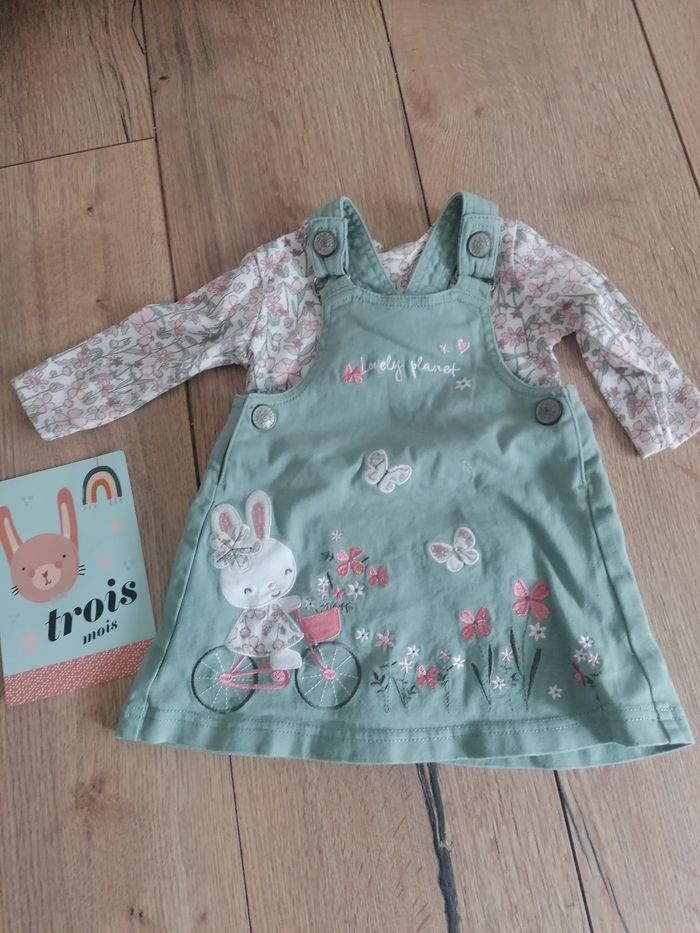 Petite robe verte 🐰