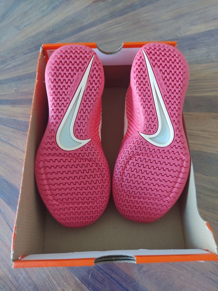 Baskets Nike Zoom vapor 11 HC T 35.5 - photo numéro 7