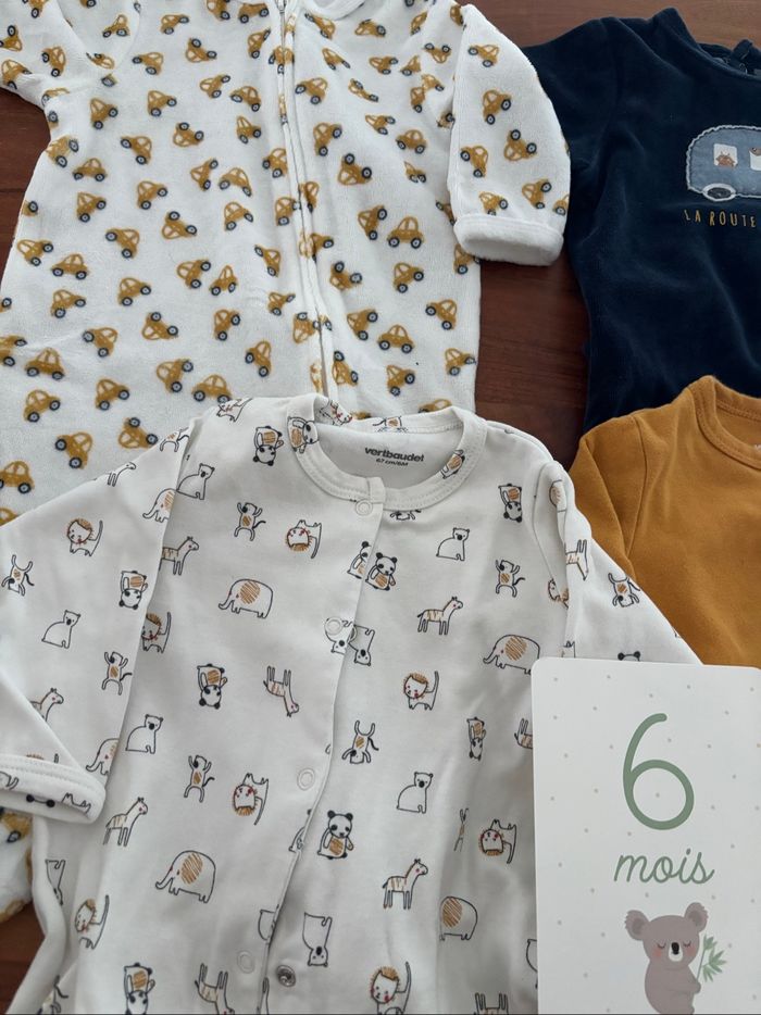 Lot pyjama 6 mois - photo numéro 2