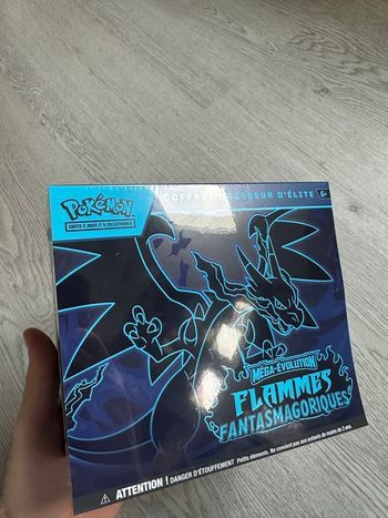 Pokémon ETB Flammes Fantasmagoriques