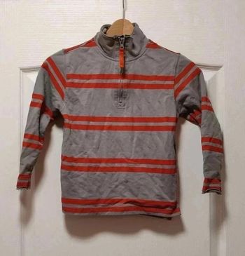Sweat léger zippé gris rayé orange rouille 3 Suisses 8 ans