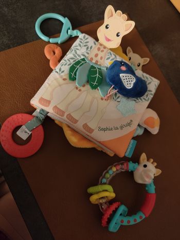 Lot jouets d'éveil Sophie La Girafe