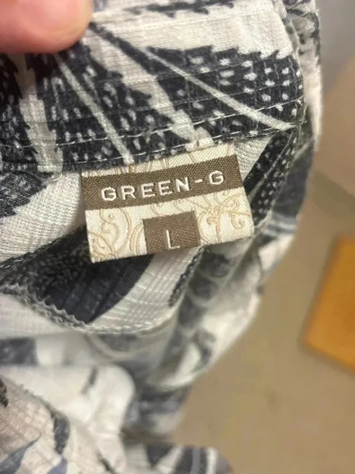 Chemise manche courte motif floral taille L marque green g - photo numéro 6