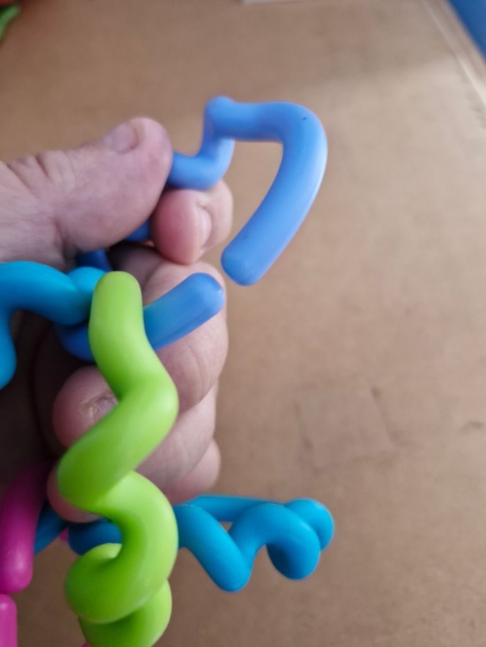 Crochets attache éveil et accessoires bébé - photo numéro 4