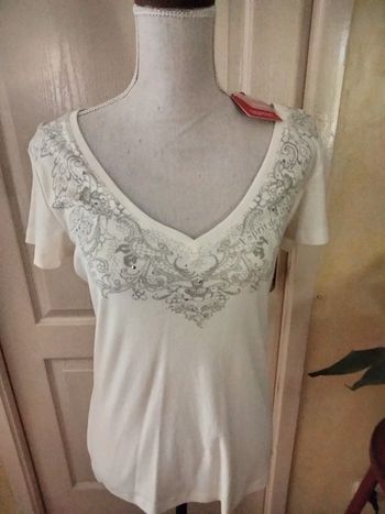 T-shirt neuf avec strass en XXL Esprit