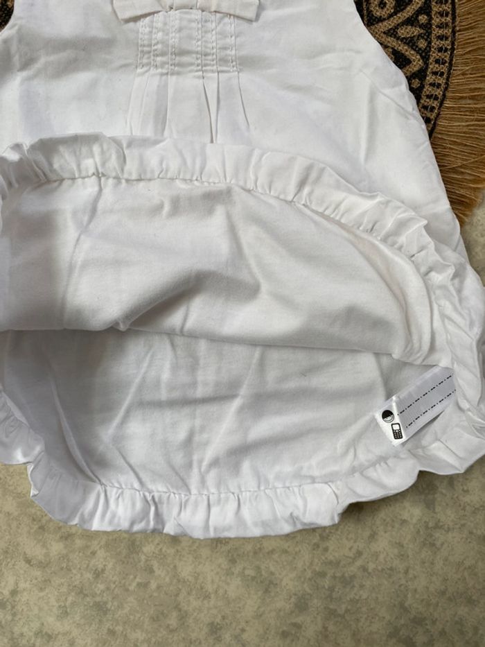 Robe blanche Tex 6 mois - photo numéro 3