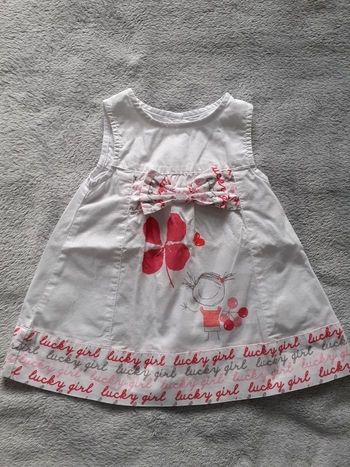 Robe fille sans manches blanche et rouge 3 mois neuve