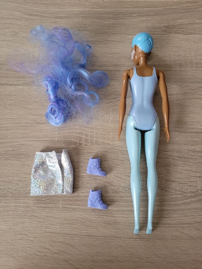 Barbie Color Reveal paillettes - photo numéro 6