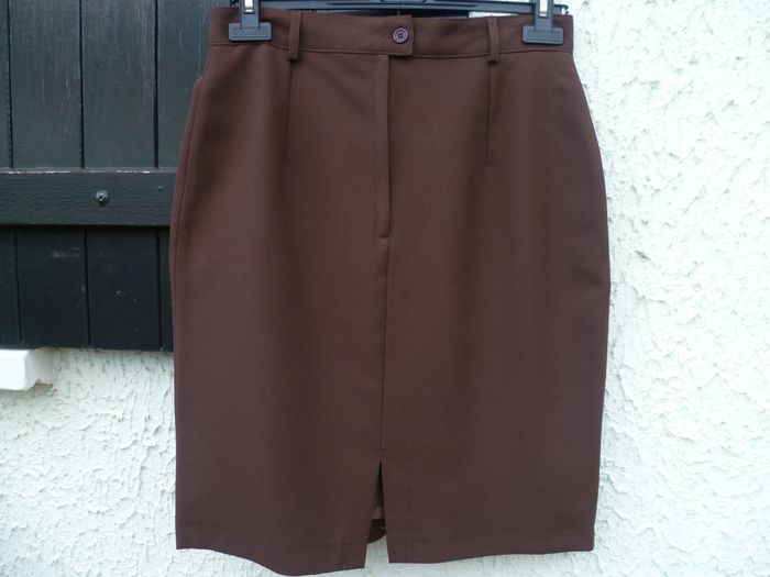 tailleur veste+pantalon+jupe. FBPE - photo numéro 7