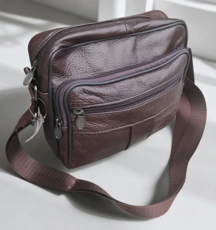 Sacoche en cuir véritable marron neuve - photo numéro 4