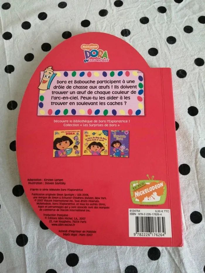 Livre avec volets la chasse aux oeufs de Dora avec 25 cachettes / nickelodeon - photo numéro 4