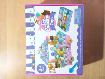 Camion de glaces en bois 🍦