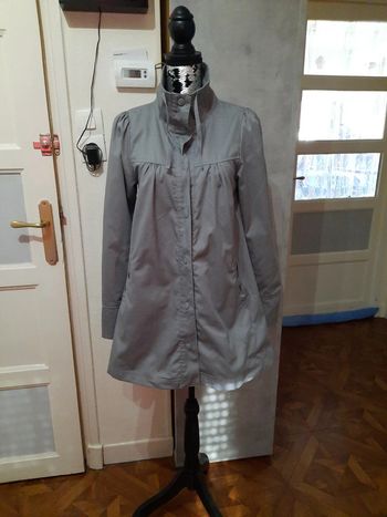 trench gris mi-long
