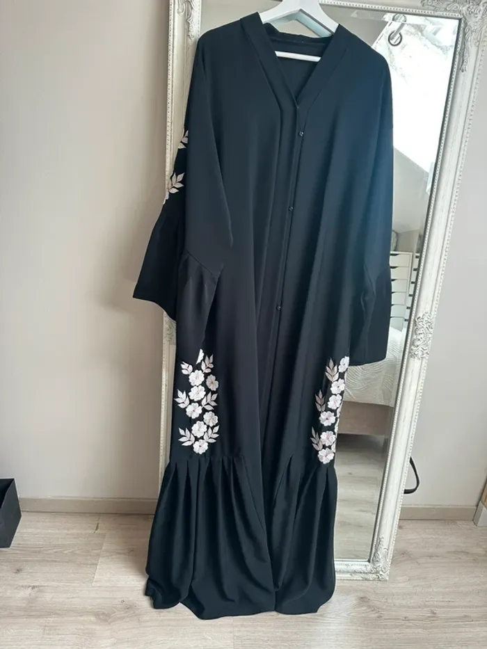 Abaya Dubai