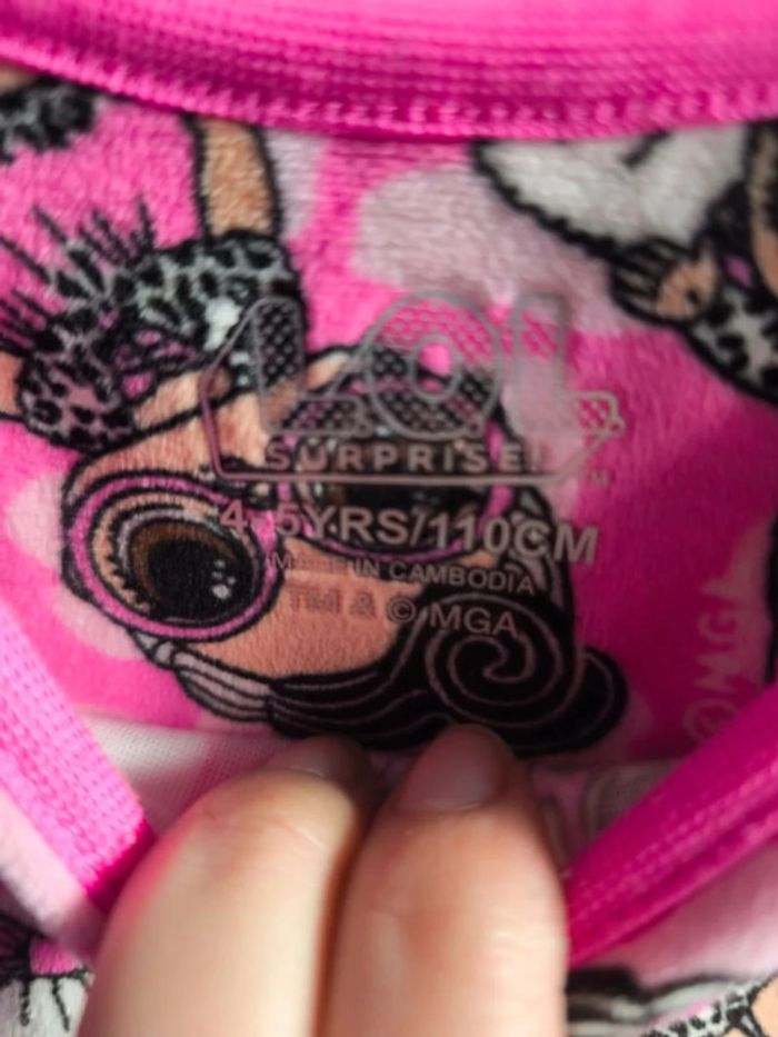 Pyjama deux pièces 4-5ans L.O.L neuf - photo numéro 6