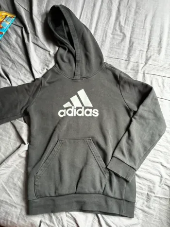 Pull adidas