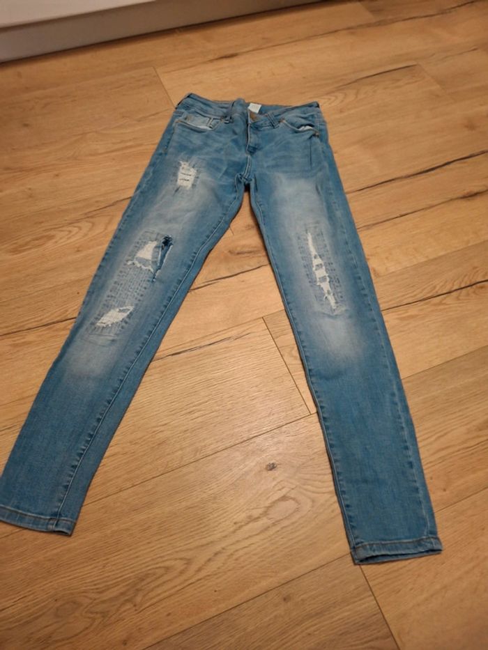 Jean troué bleu clair femme / fille taille 16 ans ( 176 ) - photo numéro 2