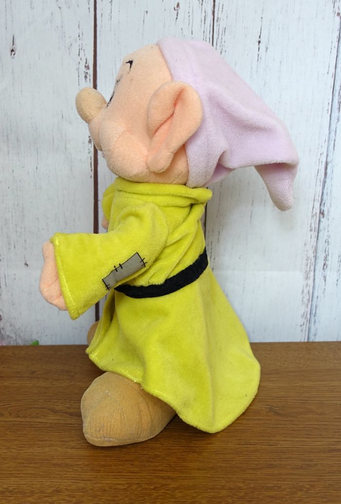 Peluche Simplet Doopey 30 cm - Disney Store - photo numéro 4