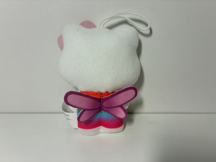 Petite Peluche Hello Kitty 50th Anniversary Rainbow - photo numéro 3
