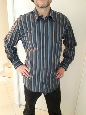 Chemise Armand Thierry taille XL