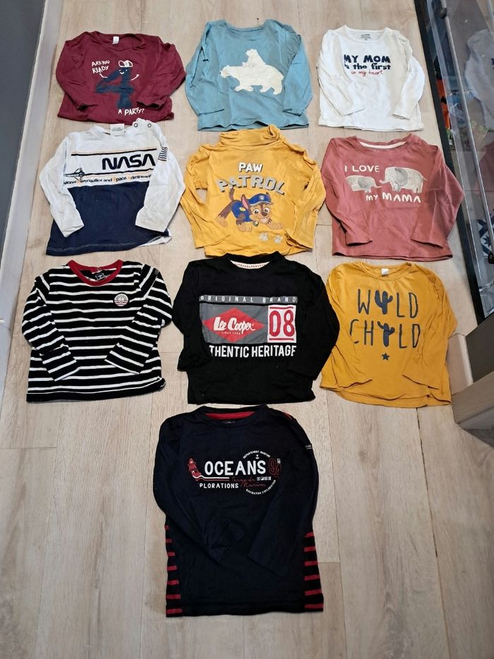 Lot de t-shirts manches longues 24mois 2ans neufs