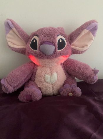 Peluche Stitch joues qui s’illuminent disney