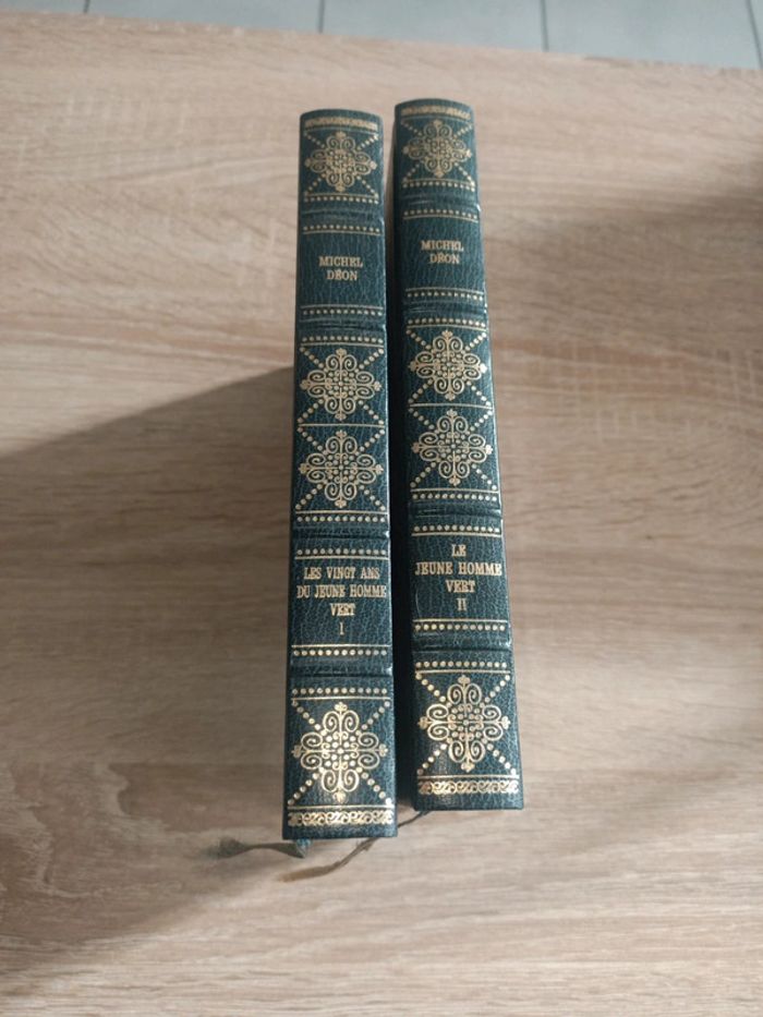 Anciens livres - photo numéro 2