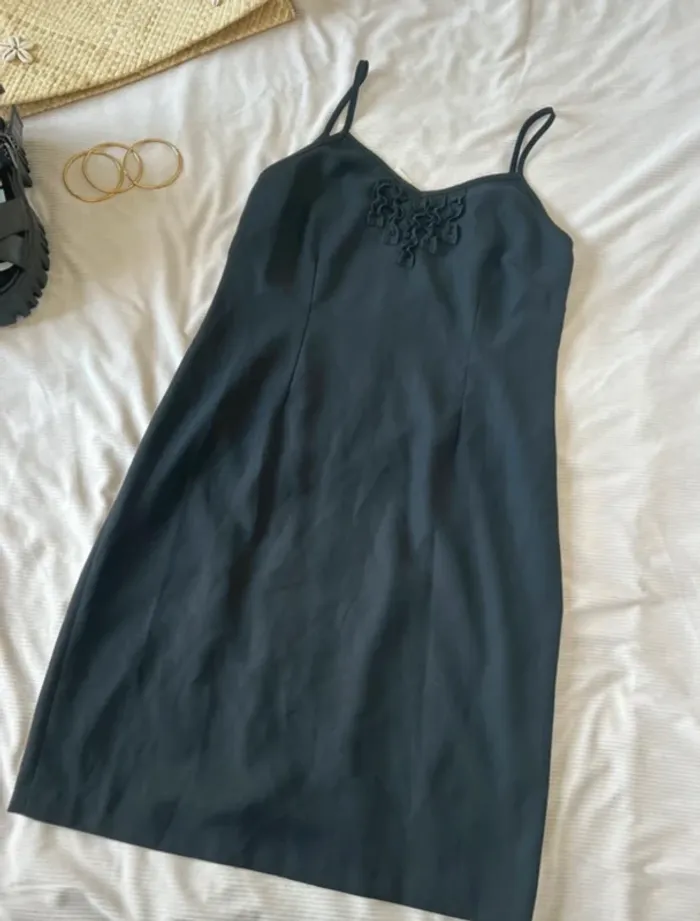 Robe, petite bretelles noire taille m