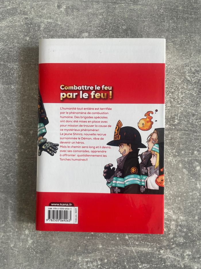 Manga Fire force tome 1 en version française. - photo numéro 2