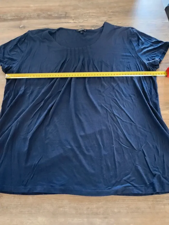 Tee-shirt blouse haut manches courtes taille 48 très bon état bleue marine - photo numéro 5