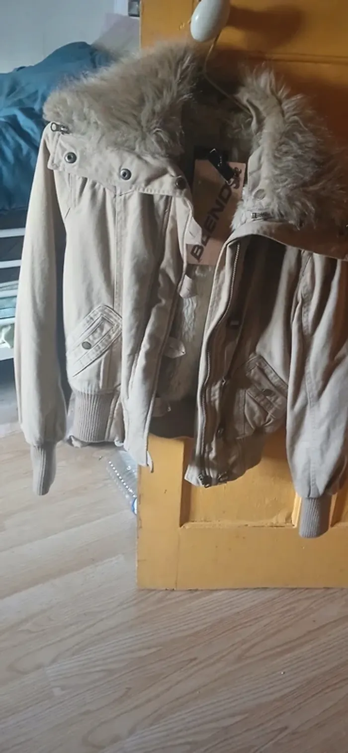 Blouson beige clair
