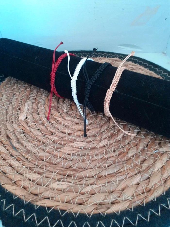 Bracelet macramé  breloques trèfle à  4  feuilles n°10 - photo numéro 2