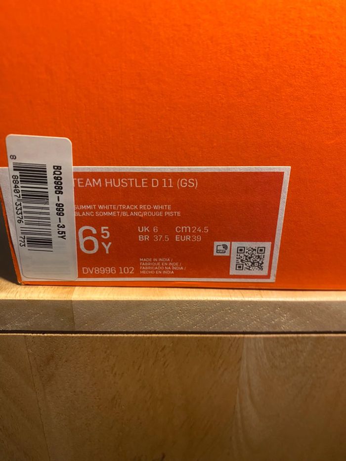 Nike hustle taille 39 - photo numéro 6
