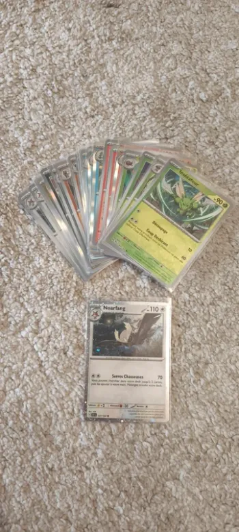 Lot de 21 cartes Pokémon Forces Temporelles - Reverses, Holos et Cosmo Holo