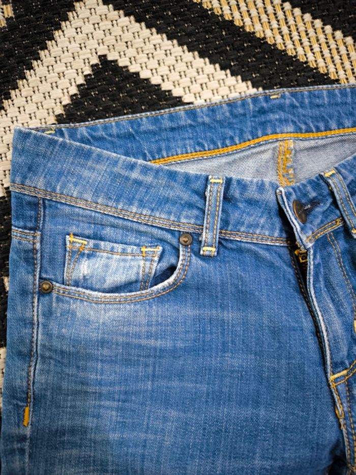 Jean Carhartt taille 25x32 w'pat (taille 36) - photo numéro 2