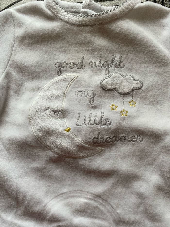 Pyjama - photo numéro 2