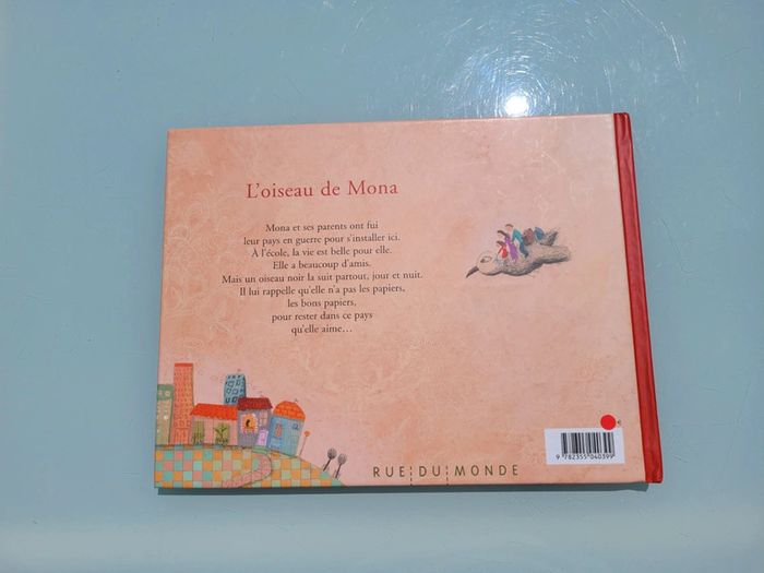 Très beau livre L'oiseau 🦅 de Mona, éditions Rue du Monde - photo numéro 8