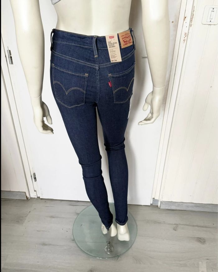 Jean Levi’s 720 Super Skinny – Taille 26/32 – Bleu brut – Neuf avec étiquette - photo numéro 8