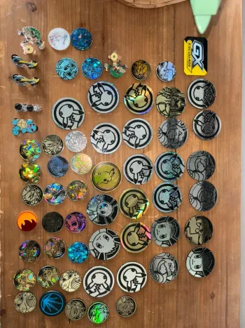 Lots de jeton pins Pokémon