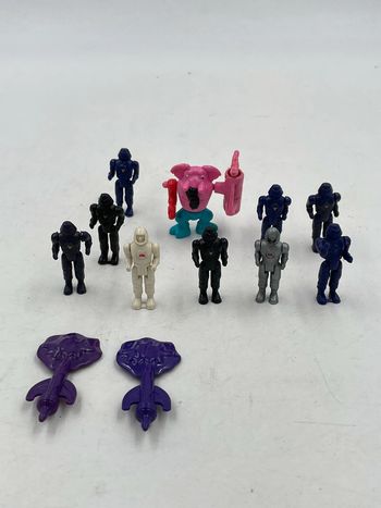 Lot de figurines Manta Forces