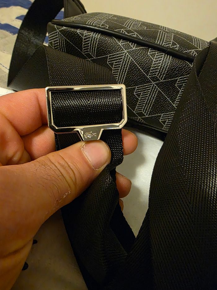 Sac à bandoulière Lacoste - photo numéro 10