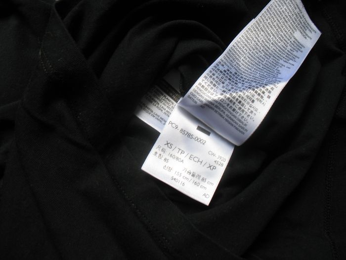 TEE SHIRT MC NOIR "LEVI'S" - TAILLE XS - n°04 - photo numéro 4